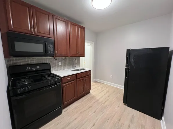 160 Harrison Ave Floor 1, Jersey City, NJ 07304