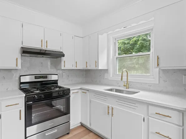 3534 N Delsea Dr, Vineland, NJ 08360