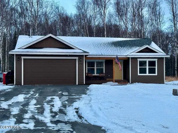 2496 W Mildland Ave, Palmer, AK 99645