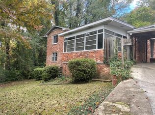 2338 Greenglade Rd, Atlanta, GA