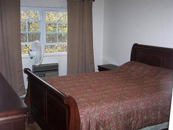 5th image of 20 Washington Park Dr #7