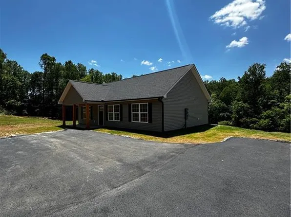 455 Camp Wahsega Rd, Dahlonega, GA 30533