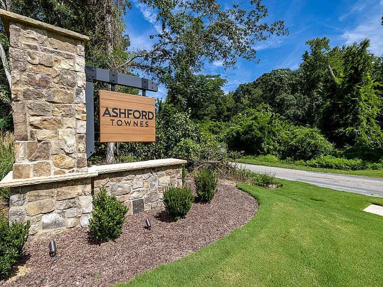 Ashford Townes — Photo 8