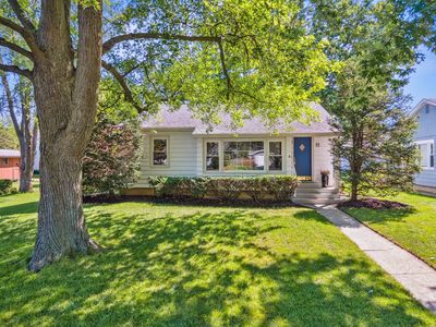 11 S Adams St, North Aurora, IL, 60542
