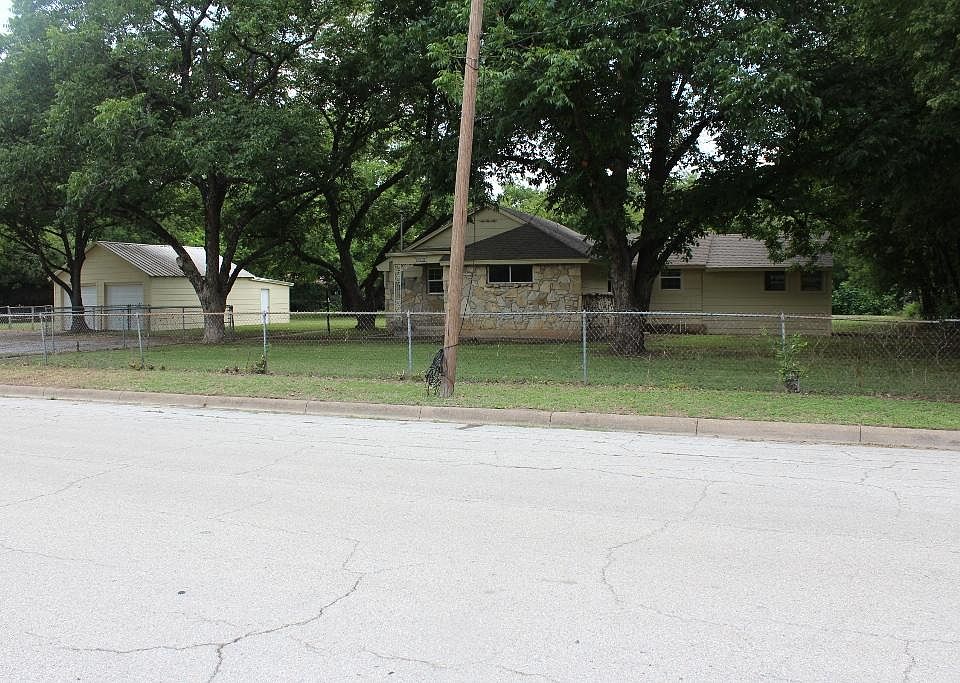 HOUSE AND GARAGE