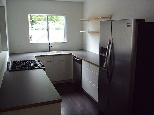 1st image of 7452 Romaine St APT 3