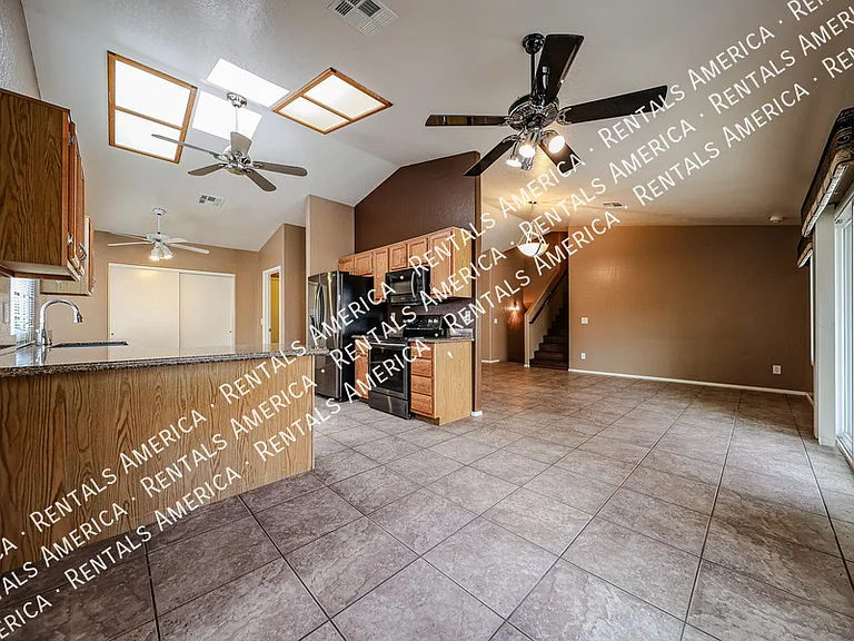3160 W Frankfurt Dr — Photo 11