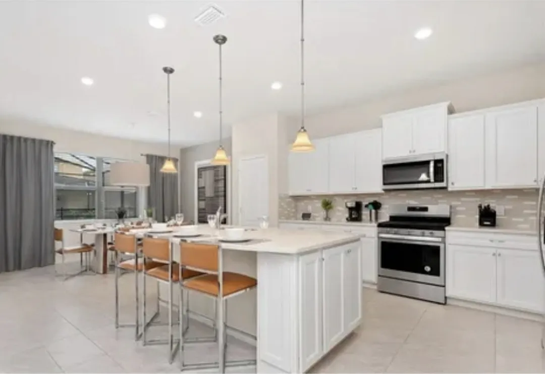 5 bed, 2491 sqft, $3,400 — Photo 4