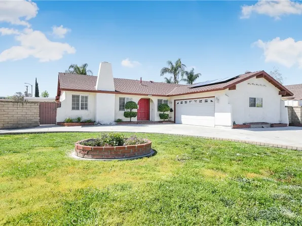 20448 Cedarcreek St, Santa Clarita, CA 91351