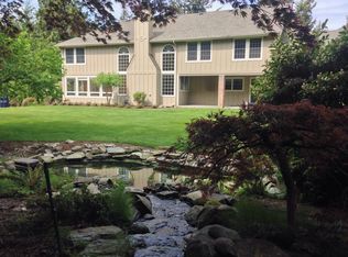 701 Fieldston Rd, Bellingham, WA 98225