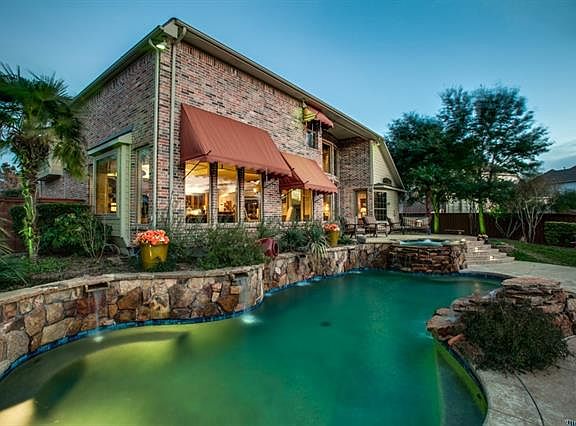 4th image of 1616 Chancellor Ln