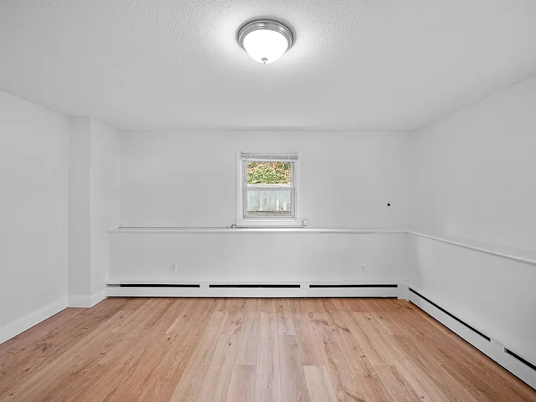 121 Cambridge Rd #B — Photo 8