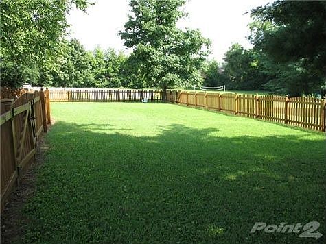 Seasoned trees with one of the largest Cottonwood subdivision yards. Nicely well maintainted. Look a