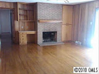 2nd image of 100 Forest Hills Dr