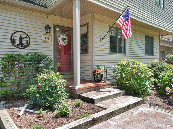 171 The Laurels #171, Enfield, CT 06082