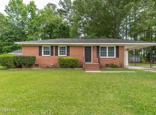 419 Hart Dr, New Bern, NC 28560