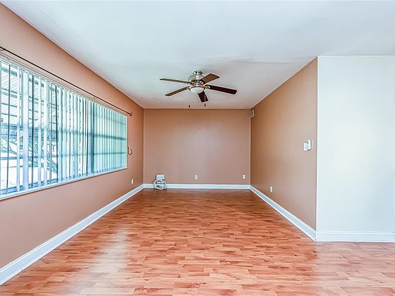 5th image of 6212 S Harold Ave