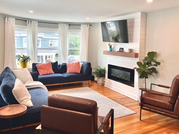 35 Crescent Ave #2