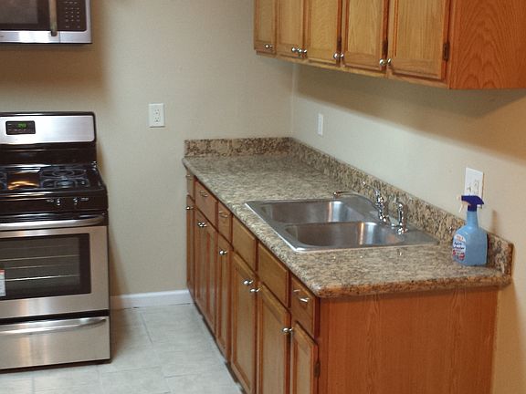5th image of 4920 Nighthart St