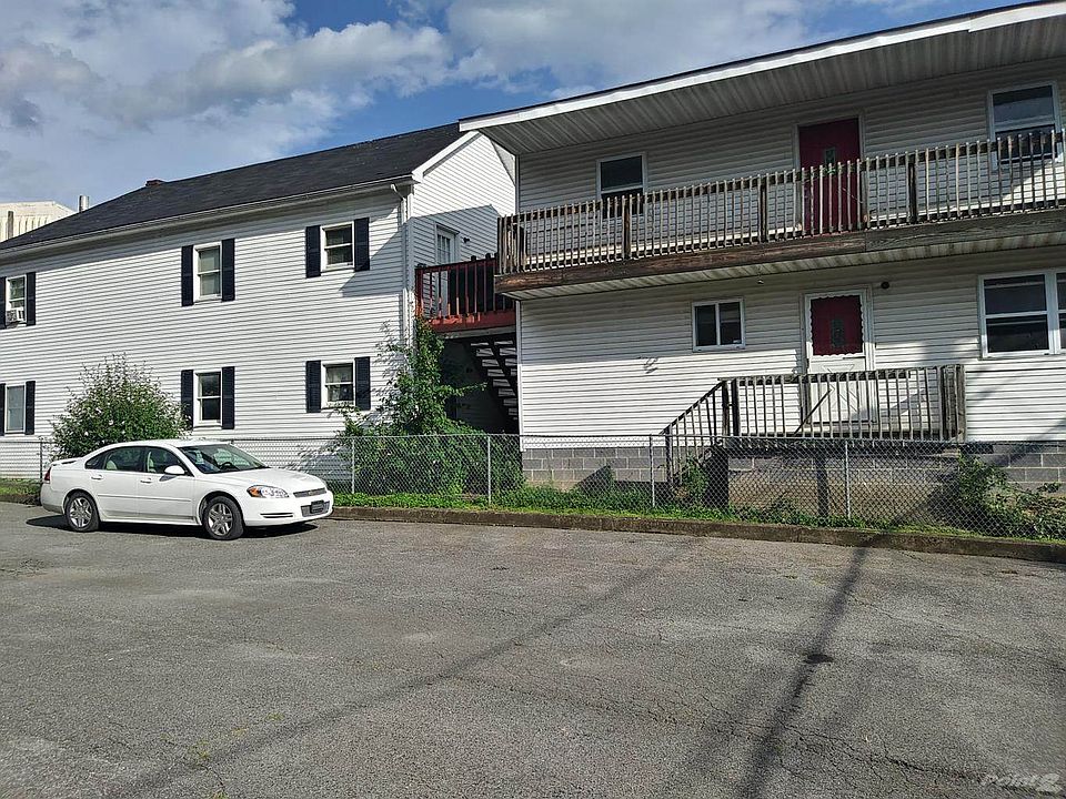 1st image of 21 W 6th Ave