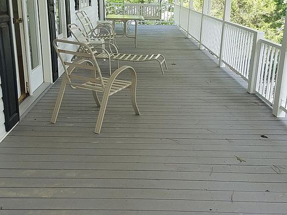 3rd image of 188 Country Club Dr