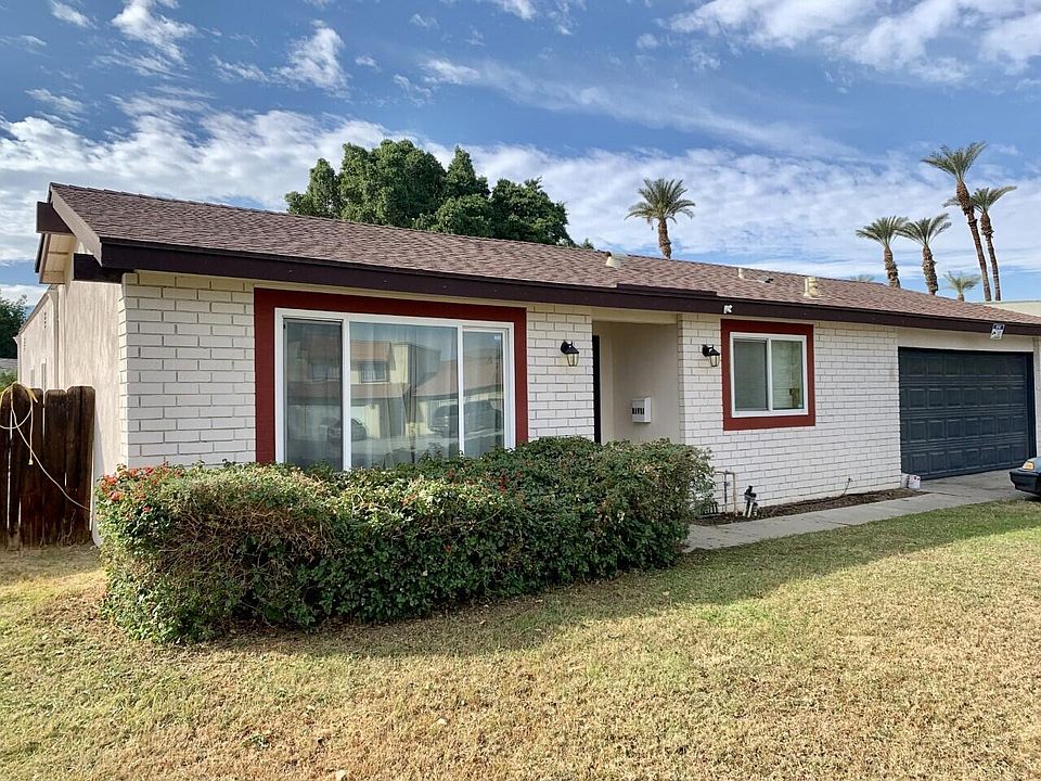 1st image of 81711 Little John Ln