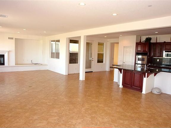 3rd image of 16641 Ruby Dr