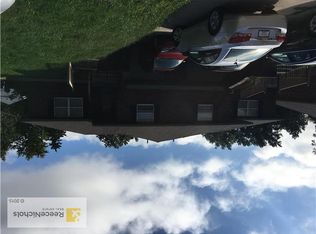 5135 Edgehill Dr, Kansas City, KS 66106
