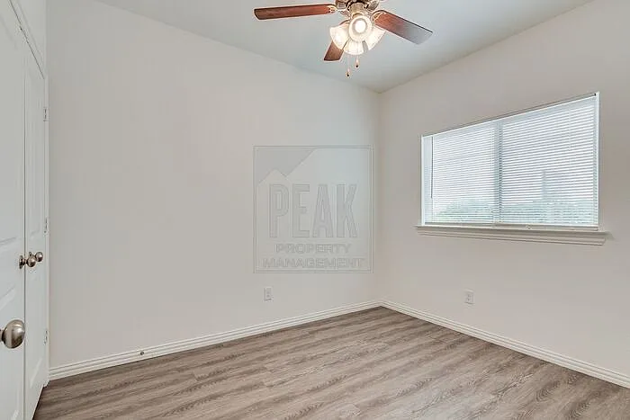 3220 S Cherry Ln — Photo 15