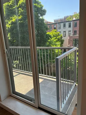 Rented by Extreme Homes Management | media 21