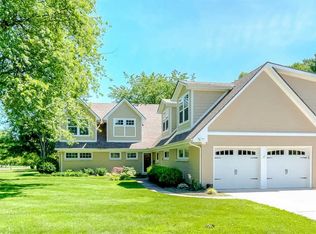 312 Clinton Rd, Lexington, KY 40502