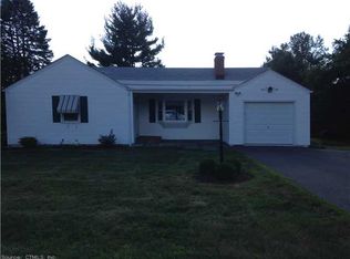 21 Maple Ridge Dr, Farmington, CT 06032