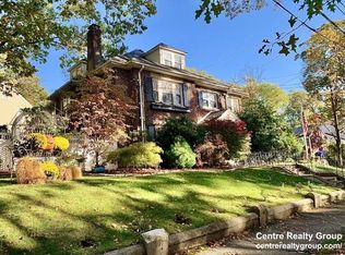 355 Vfw Pkwy #1, Chestnut Hill, MA 02467