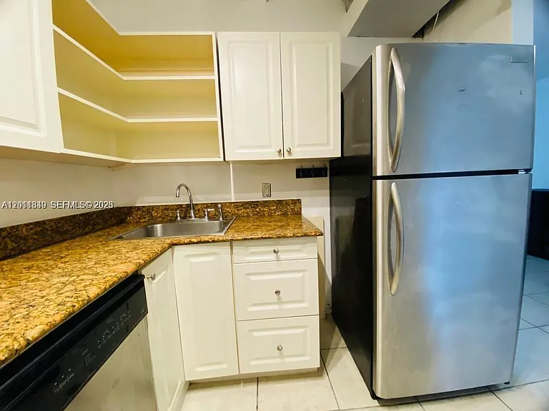 800 West Ave #905 — Photo 10