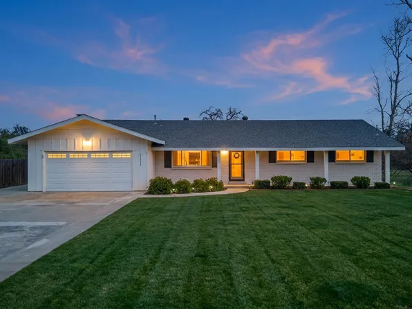 15470 China Rapids Dr, Red Bluff, CA 96080