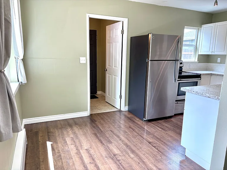 4539 SE 100th Ave — Photo 6