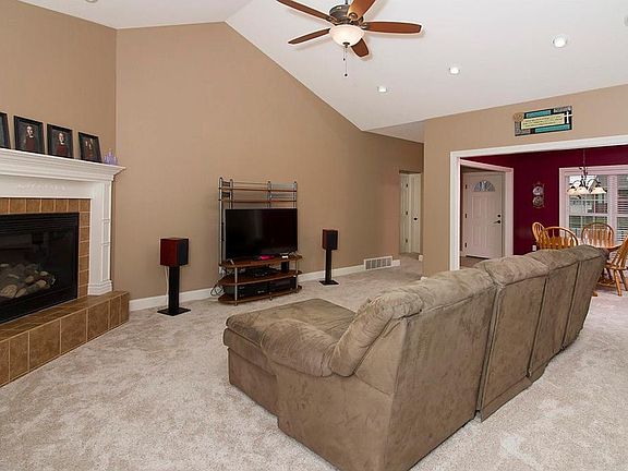 3rd image of 5228 Black Stone Cir