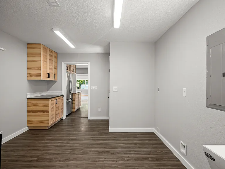 Laundry - Mud room