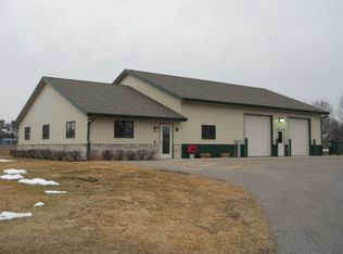 864 Community Dr, Sauk City, WI 53583
