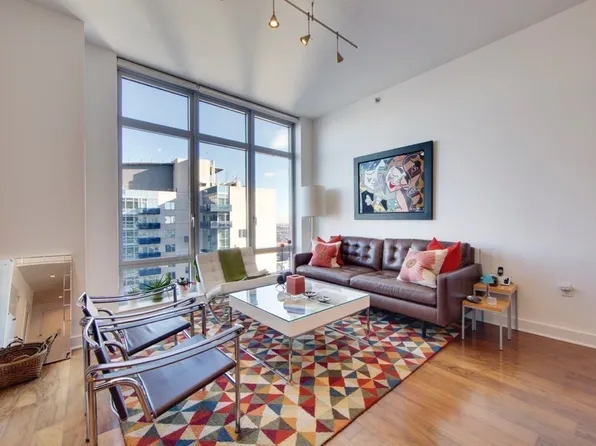 2 Northside Piers APT 30N, Brooklyn, NY 11249