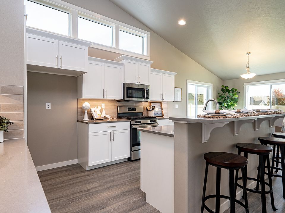 The Pacific Build On Your Land Central Oregon Plan, Simplicity