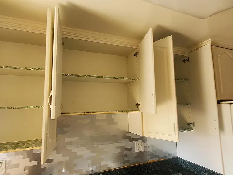 1344 N Martel Ave #306 — Photo 8