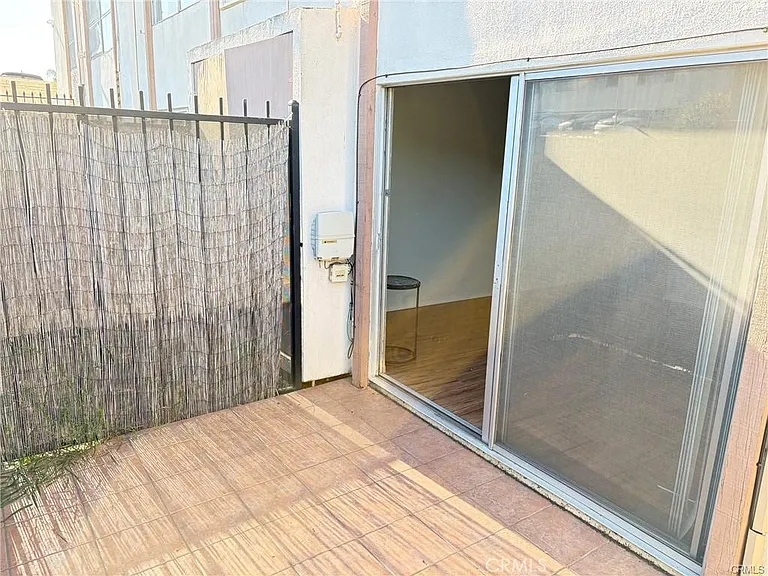 5585 E Pacific Coast Hwy #125 — Photo 22