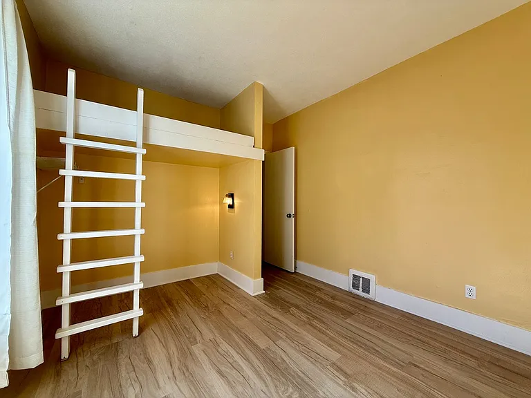 909 Ouray Ave — Photo 16