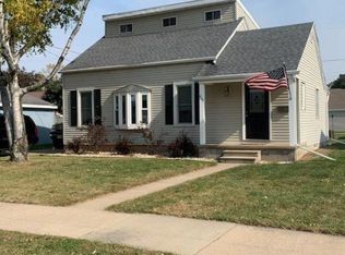 415 S Elm St, Kimberly, WI 54136