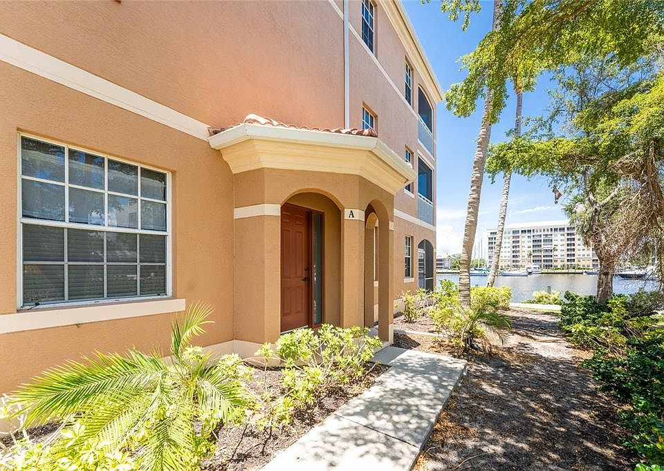 3485 Sunset Key Cir #101, Punta Gorda, FL 33955 | MLS #C7476099 | Zillow