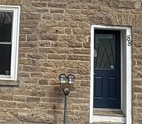 2nd image of 88 George St