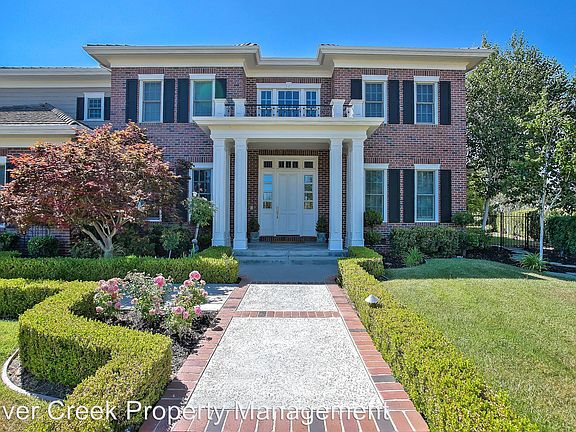 3rd image of 681 Norante Ct