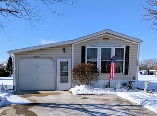 715 Thorntree Ter, Matteson, IL 60443