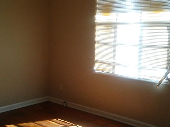 2nd image of 4510 Rosemary Ave